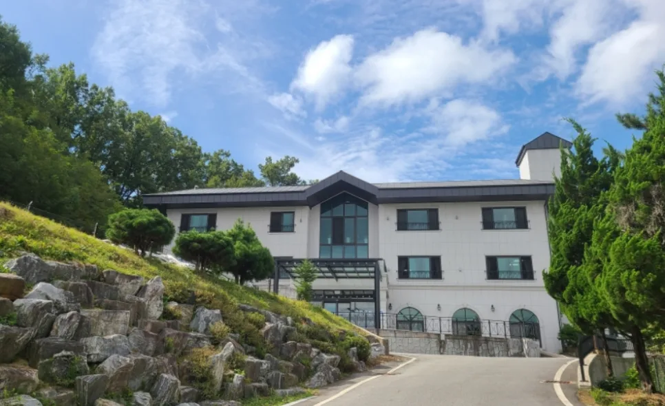 뇌출혈 중환자실 후 전원 절차와 유의사항